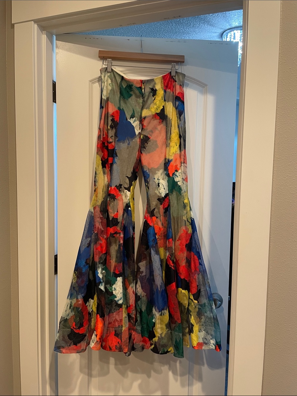 Wide-Leg Flared Palazzo Pants in Multicolor Print